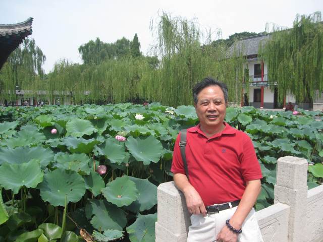 本期人物:胡继华